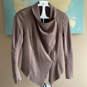 Vigoss M taupe suede like jacket